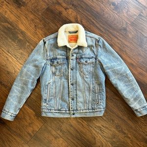 Levi Sherpa Jean Jacket